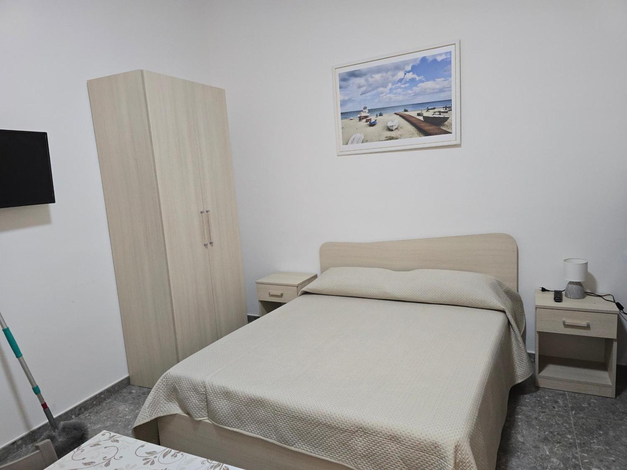 Da Massimo 1 Bed and Breakfast Marina di Schiavonea Exteriör bild