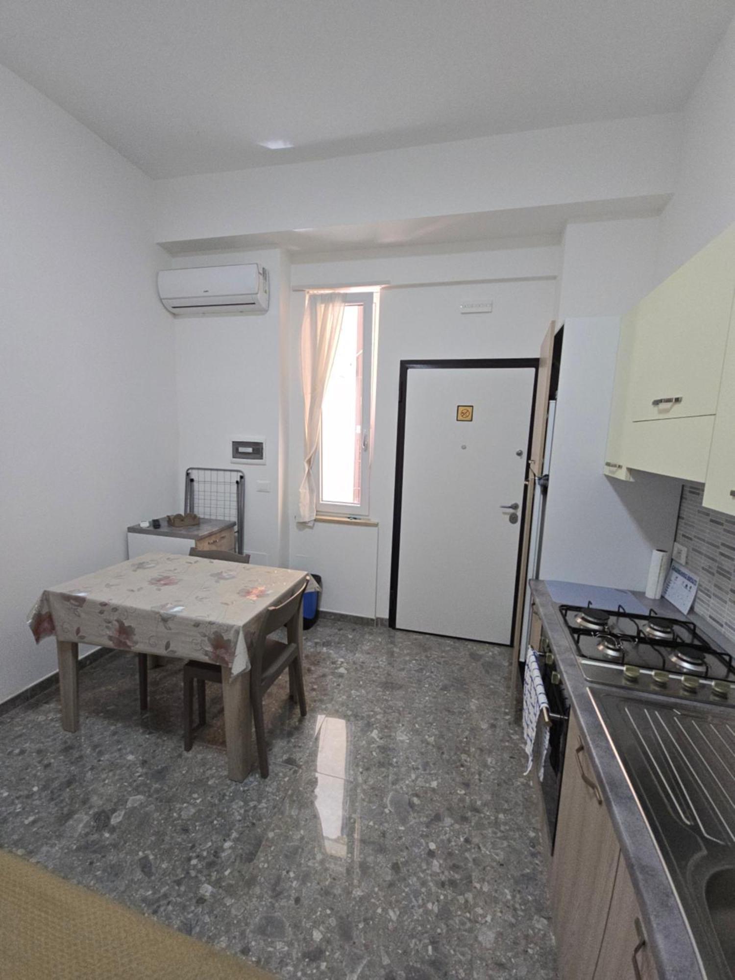 Da Massimo 1 Bed and Breakfast Marina di Schiavonea Exteriör bild